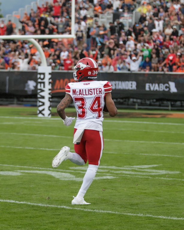 Mcallister Back In Cfl Groove With Big Returns - Beritaja