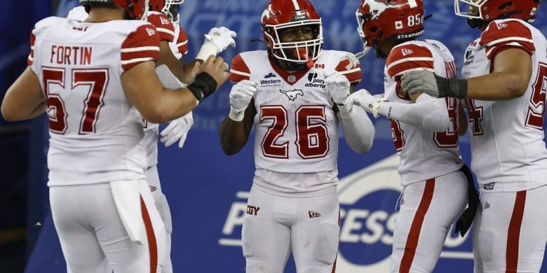 Stampeders stomp on Blue Bombers 52-30
