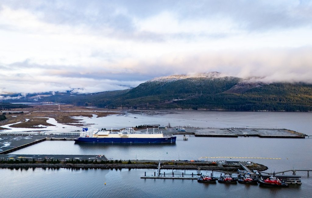 Германската компания и Ksi Lisims от B.C. подписаха забележително дългосрочно LNG споразумение