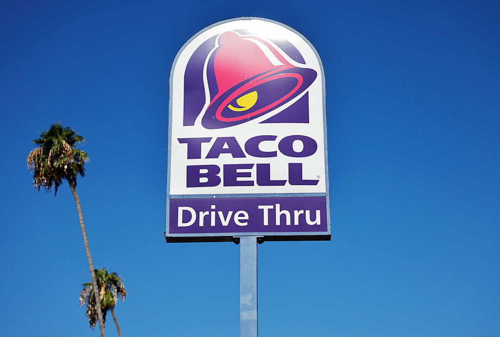 Огнище на циклоспориаза, свързано с маруля в Taco Bell, доставчик в Мексико