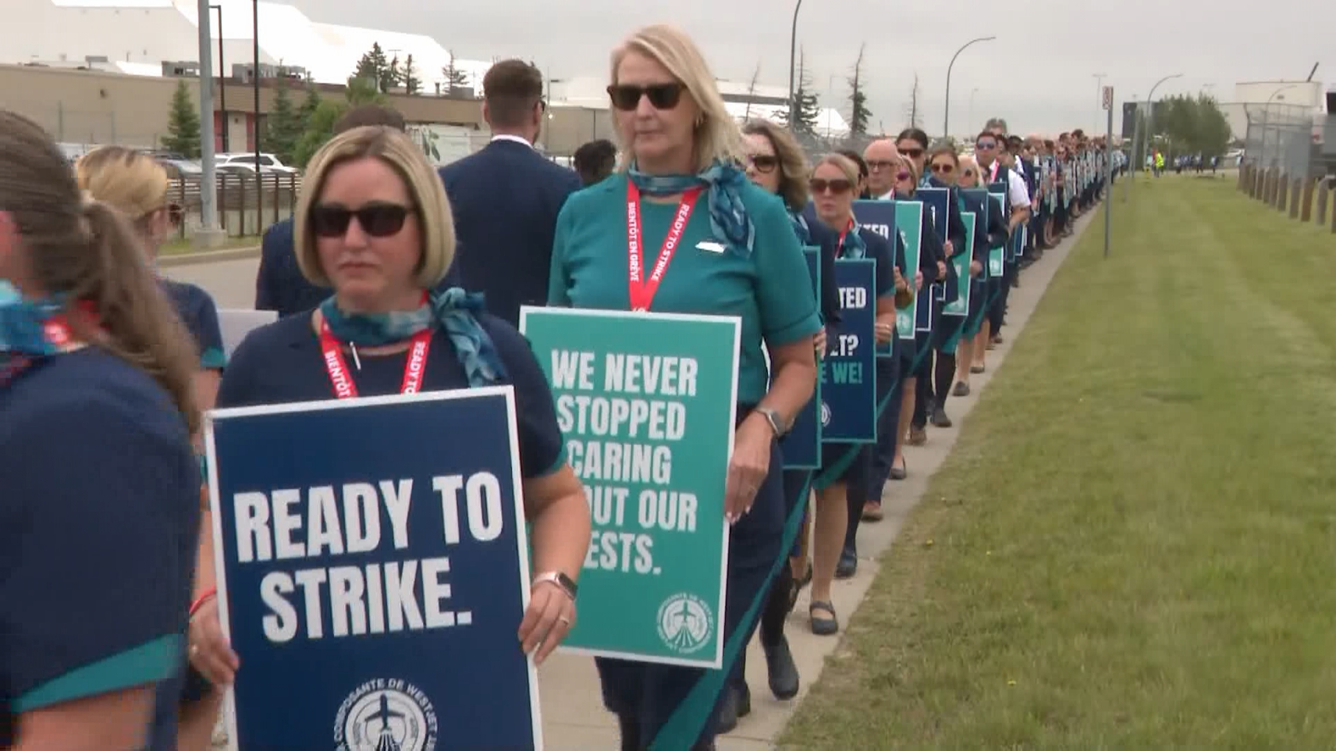 WestJet flight attendants hold information picket as strike vote takes place