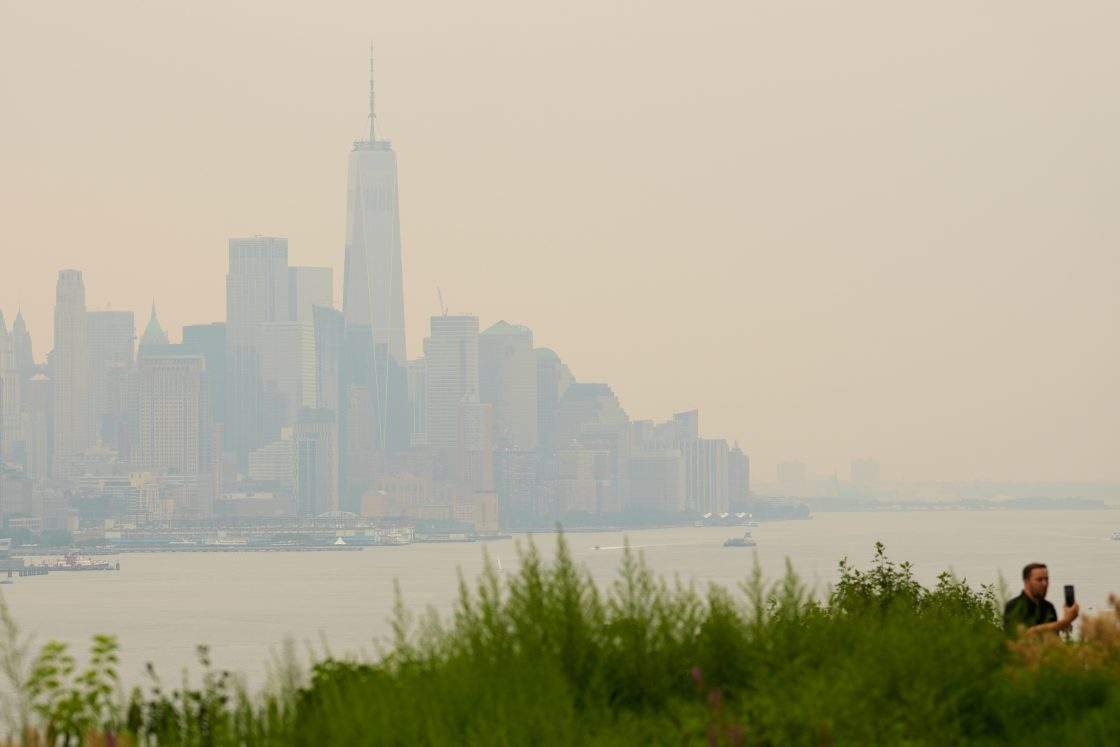 ‘Sovereignty comes with responsibility:’ U.S. lawmakers to Canada on wildfires