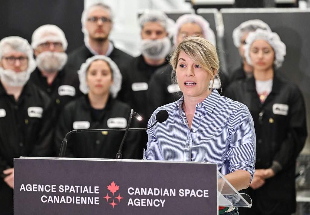 Canada recruits dozens of foreign scientists, many from U.S.