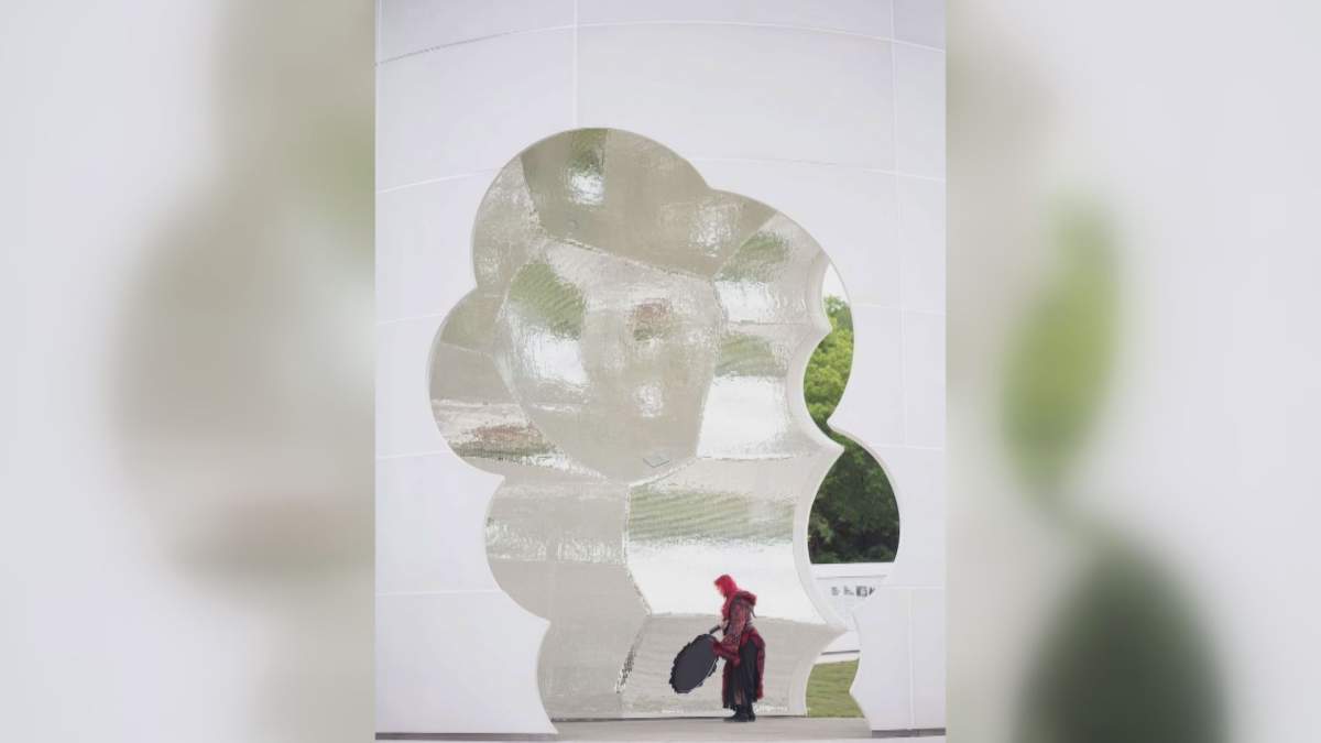 An image of the Thunderhead Monument, meant to honour the strength and resiliency of Canada’s 2SLGBTQ+ community and recognize the harm caused by the historic discrimination of the federal government.