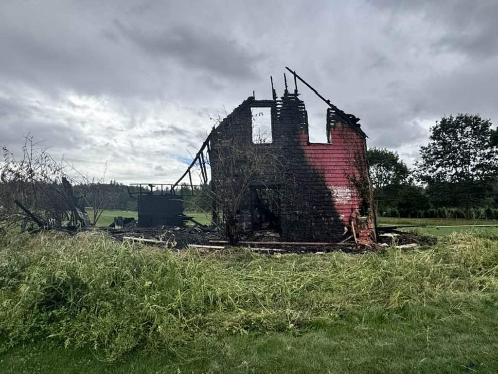 B.C.'s historic Little Red House destroyed by fire