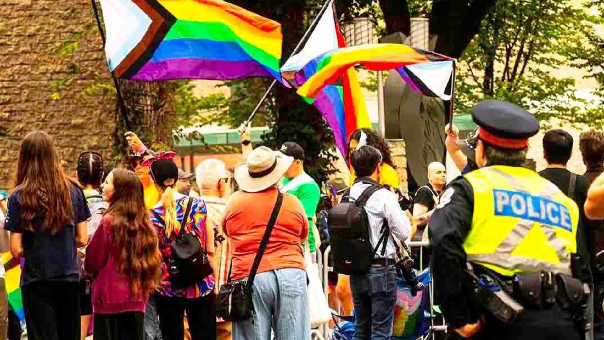 Bomb threat led to visible police presence at Edmonton Pride parade, sparking community criticism