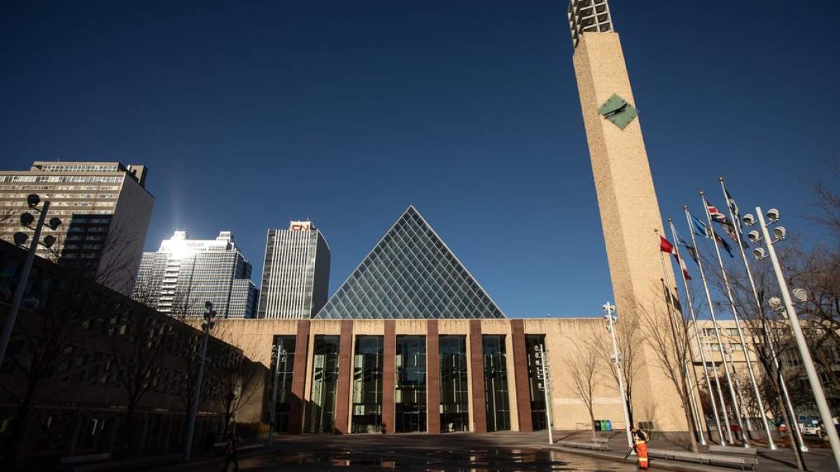 Edmonton Marathon director apologizes after course measured incorrectly
