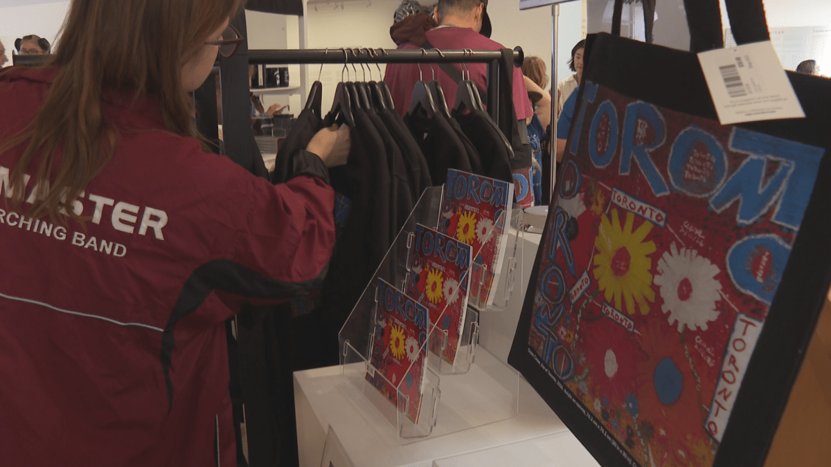 A limited-edition collection featuring the ‘Eve of Toronto’ was released with proceeds supporting the AGO’s charitable mission.