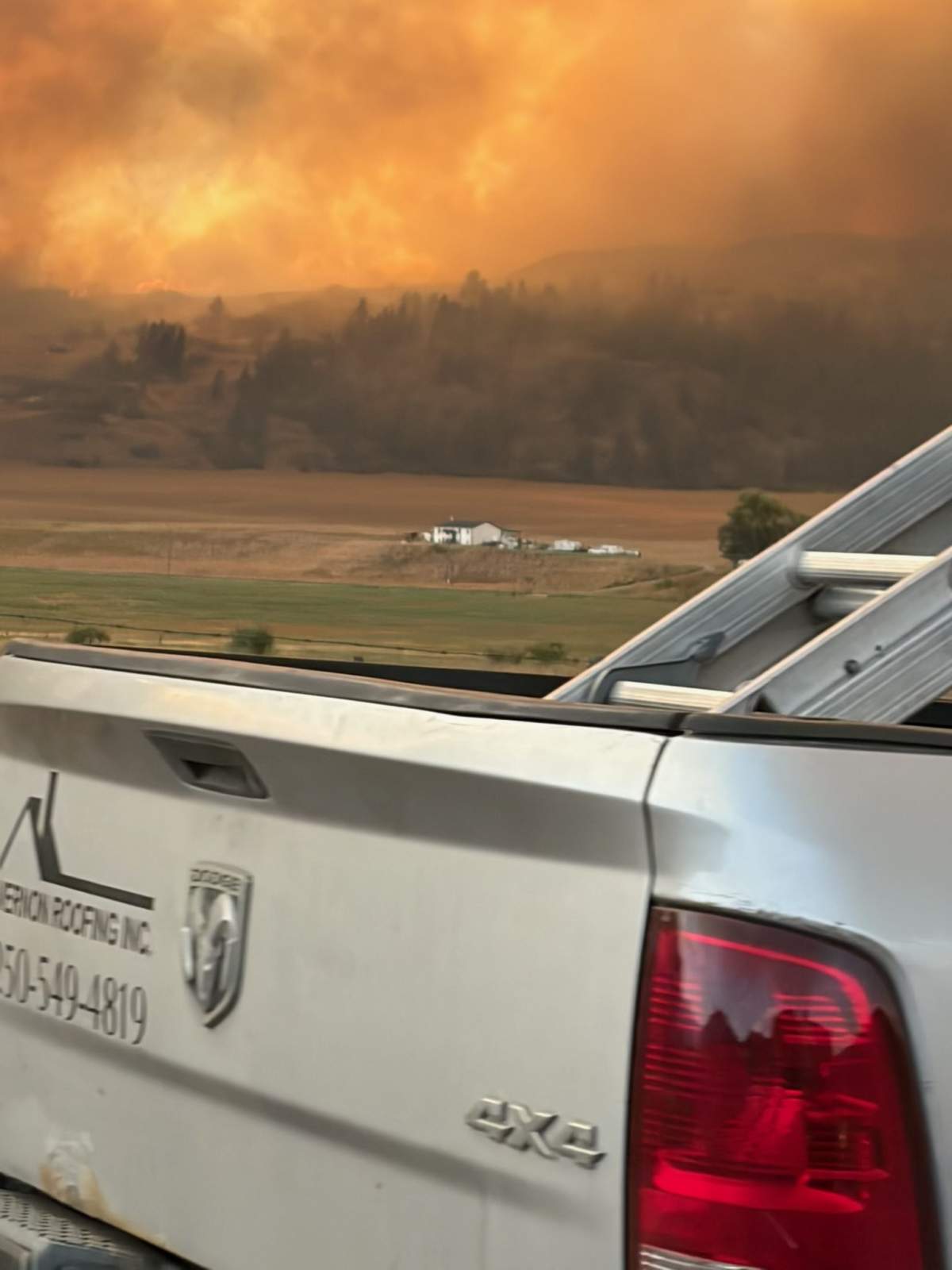As wildfire flames surrounded Desert Cove, a 90-year-old man with dementia was left behind.
