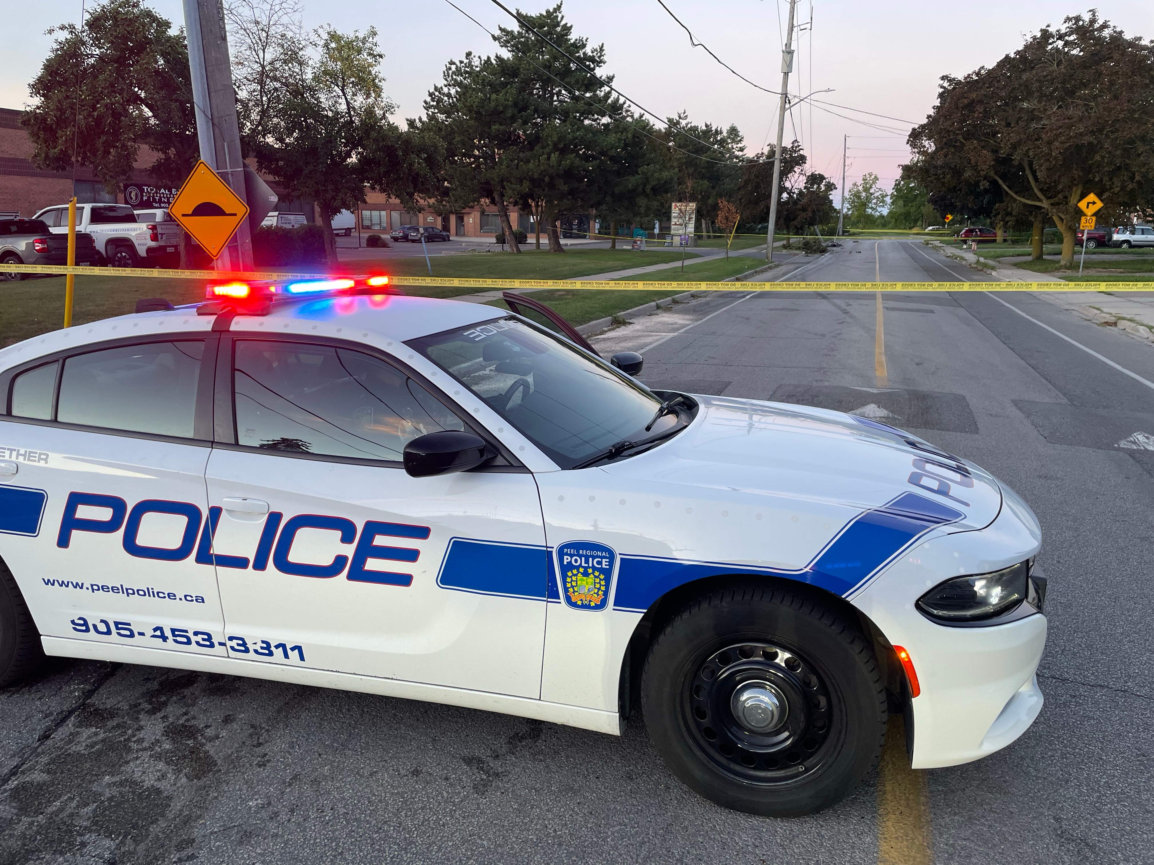 Single-vehicle crash causes power outage in Brampton