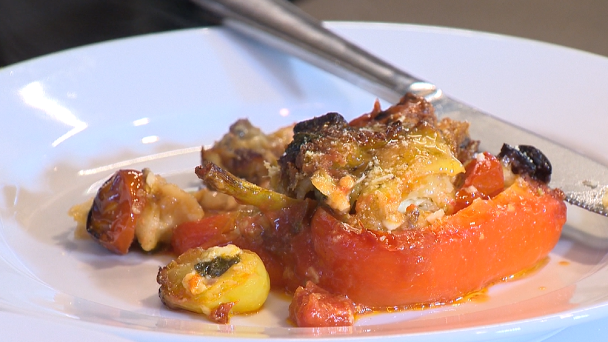 Simply Delicious Recipe: Stuffed Peppers with Eggplant