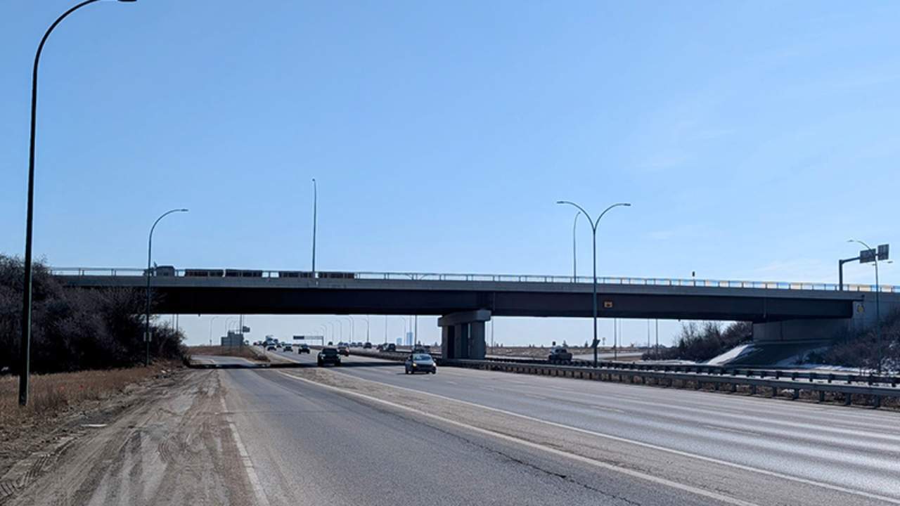 Edmonton's 184 Street bridge over Yellowhead Trail to close for 3 months of construction