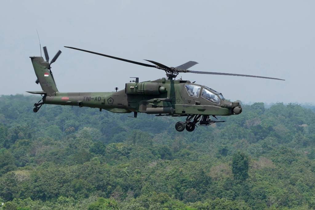 2 soldiers dead after U.S. Army helicopter crashes in Texas, sparking wildfire