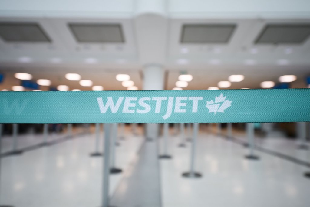 Споразумението за стюардесите на WestJet включва увеличение на заплатите с 18% за 3 години