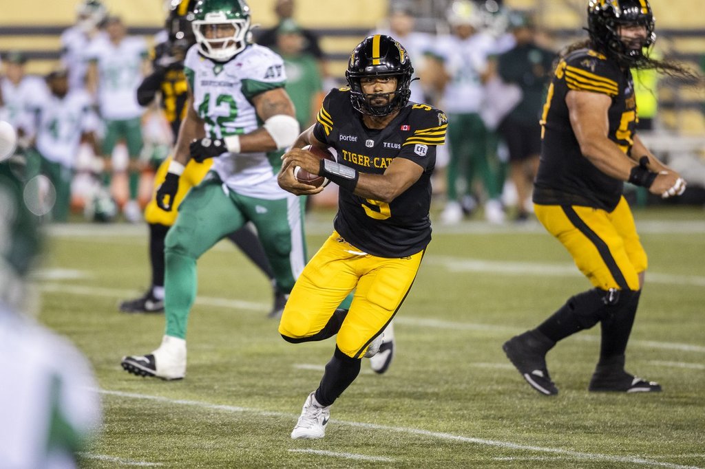 Wheatfall, Ford помагат на Tiger-Cats да победят Roughriders