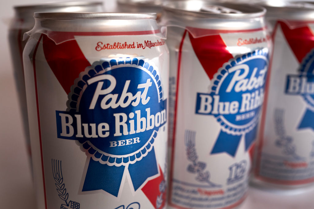 $70 000 бира Pabst, открадната от склад в Калифорния