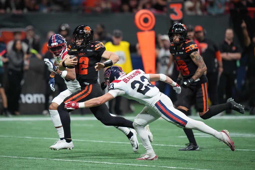 Хорват записва три ТД, Лъвовете побеждават Alouettes