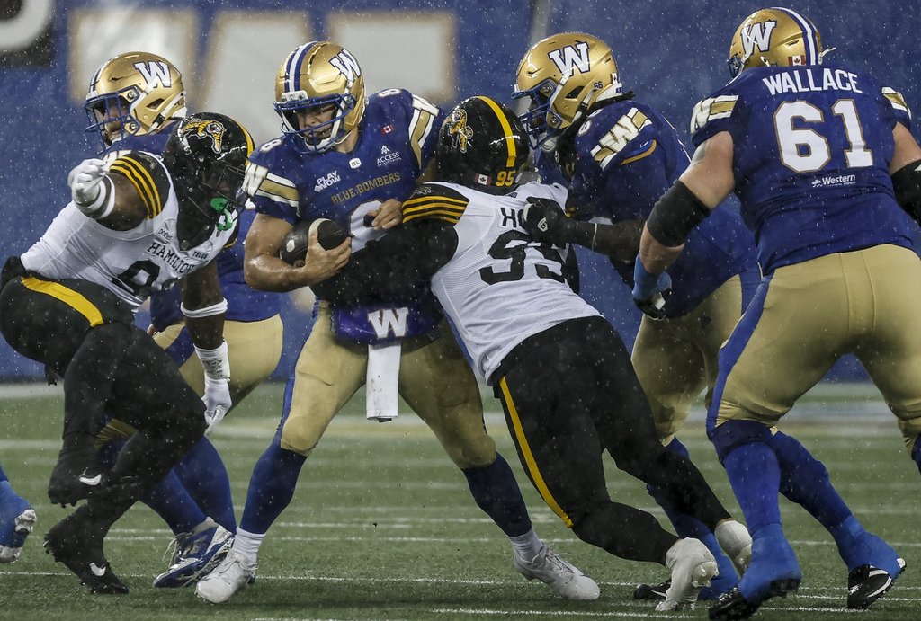 Winnipeg Blue Bombers QB Зак Коларос възнамерява да играе в събота