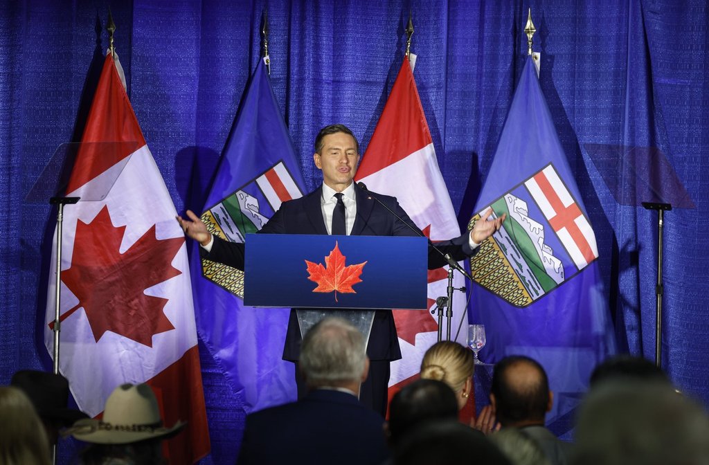 Pierre Poilievre призовава жителите на Алберта да не се „отказват“ от Канада преди гласуването за отделяне