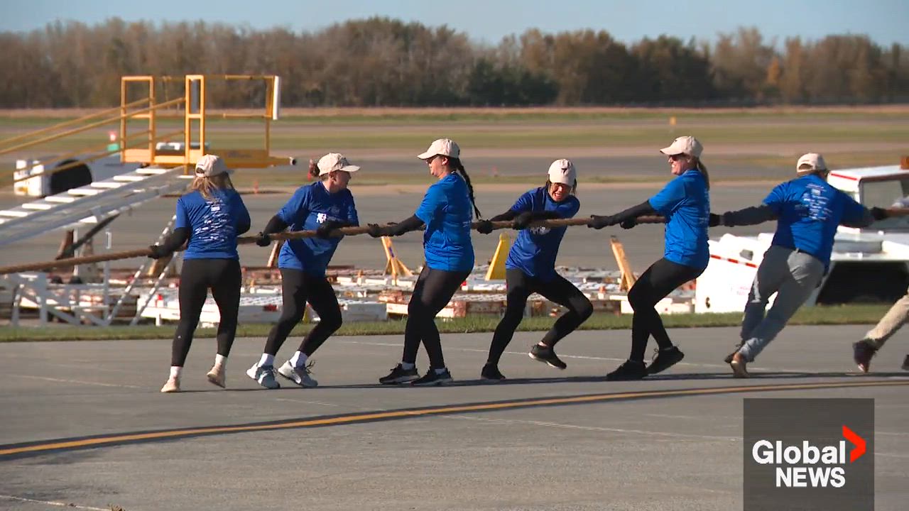 Изтеглянето на самолета в Едмънтън подкрепя полетите на Hope Air, отвеждащи канадци до медицински прегледи