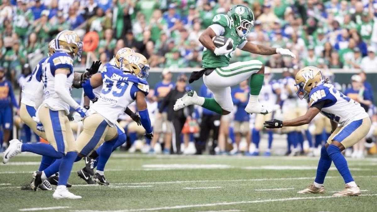 Stevens scores 3 TDs as Riders beat Bombers in OT