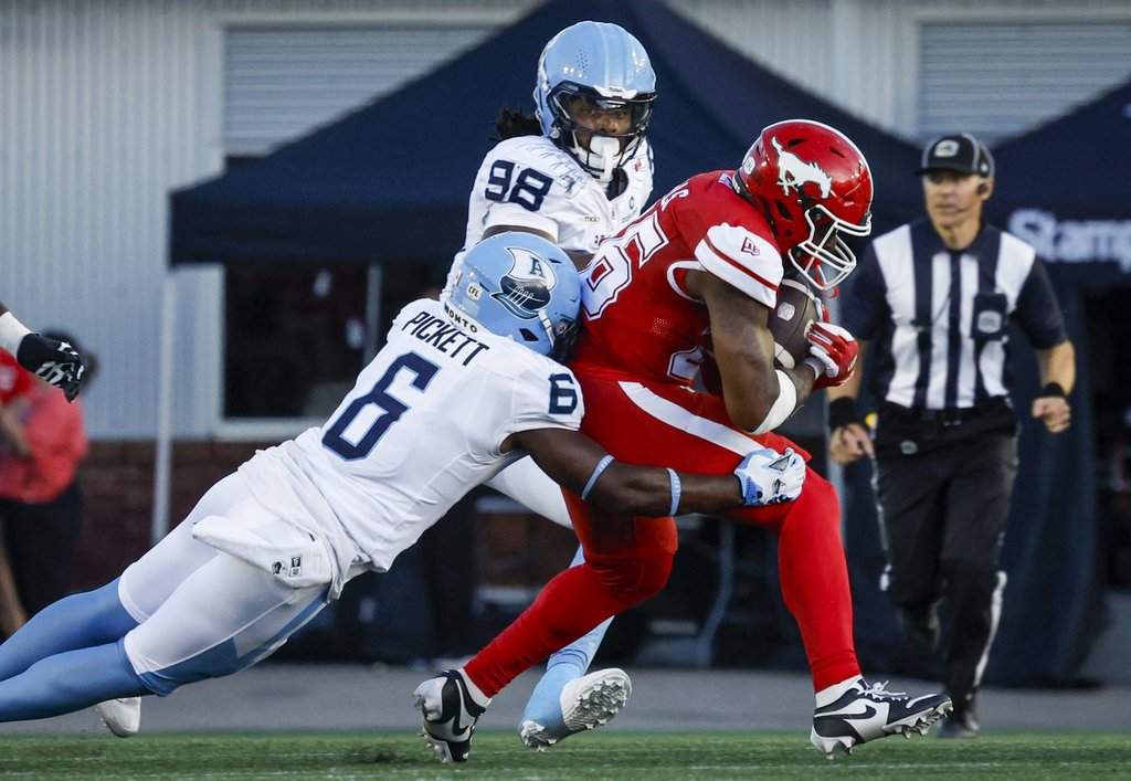Pickett, Philpot and Hardy earn weekly CFL honours
