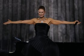 Celine Dion Proves the Show Must Go On After a Fall in Paris
