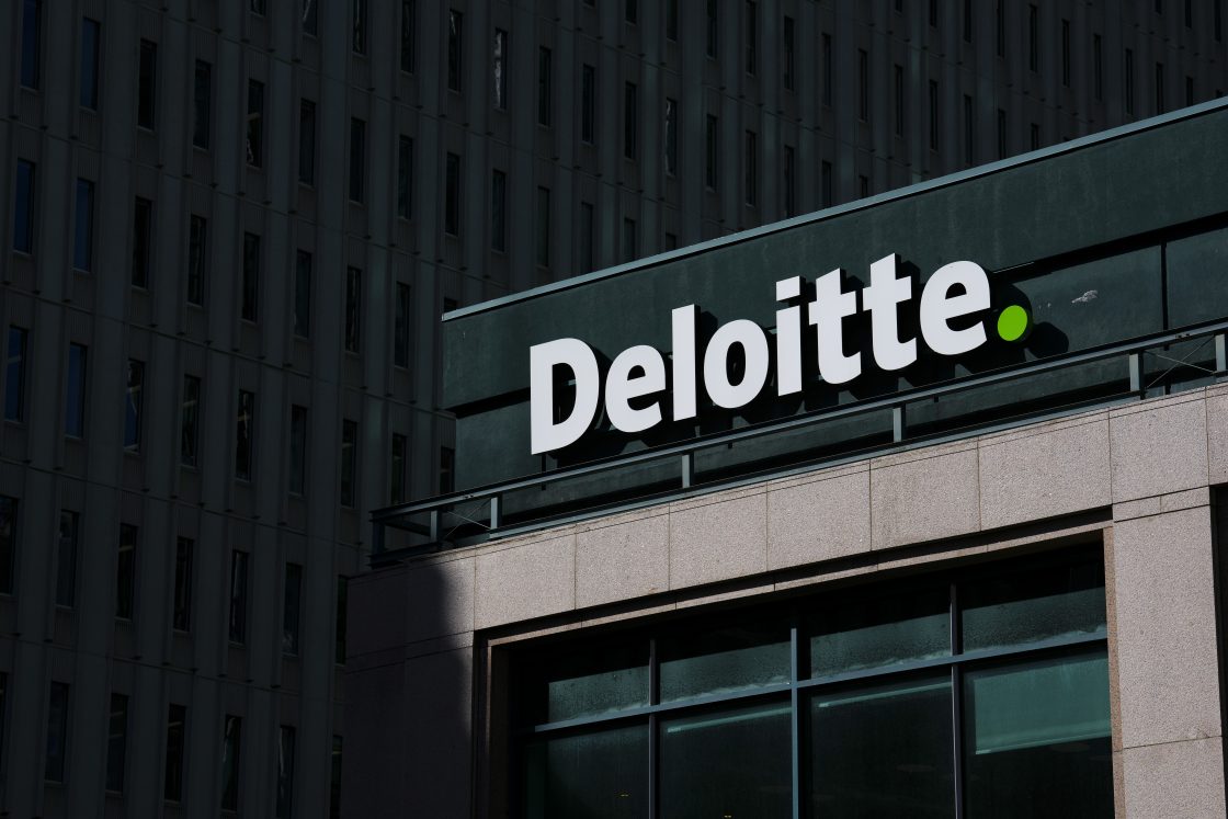 Deloitte намалява икономическите перспективи за 2027 г. с 20%, тъй като търговското напрежение се влошава