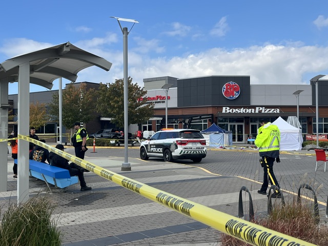 Човек, ранен при катастрофата в Tsawwassen Mills, почина от нараняванията си