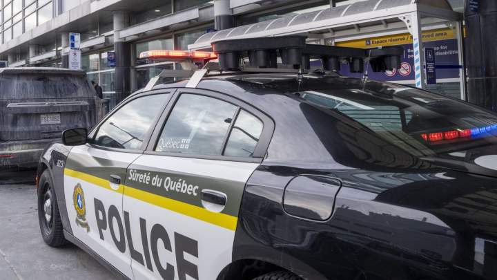6 hurt after collision with vehicle driving wrong way on Quebec highway: police