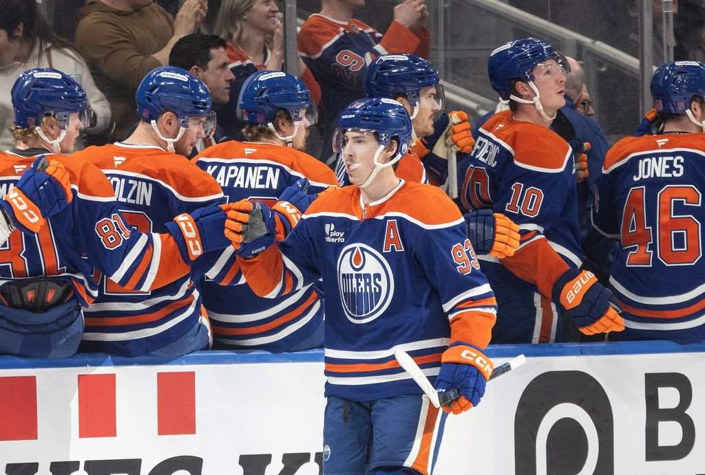Versatile vet Nugent-Hopkins ready for 15th season