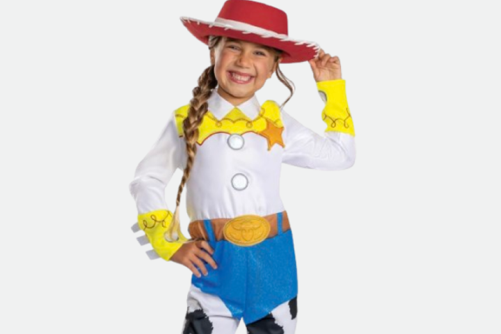 The Curator: Best 2026 Halloween costume ideas for the whole family