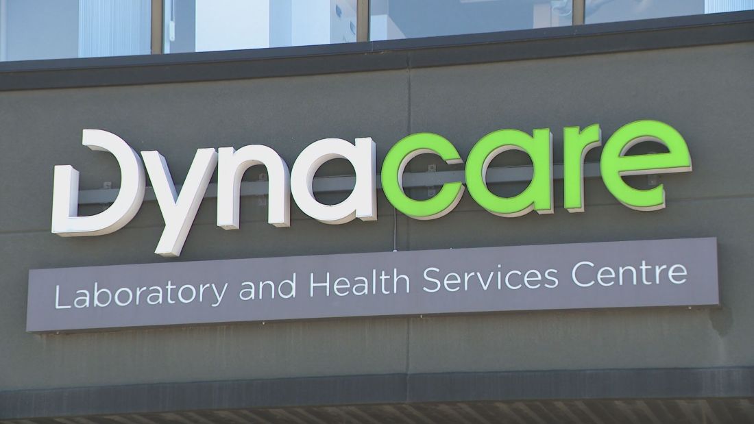 „Dynacare е гадно“: Премиерът на Манитоба обмисля да направи лабораторните услуги публични