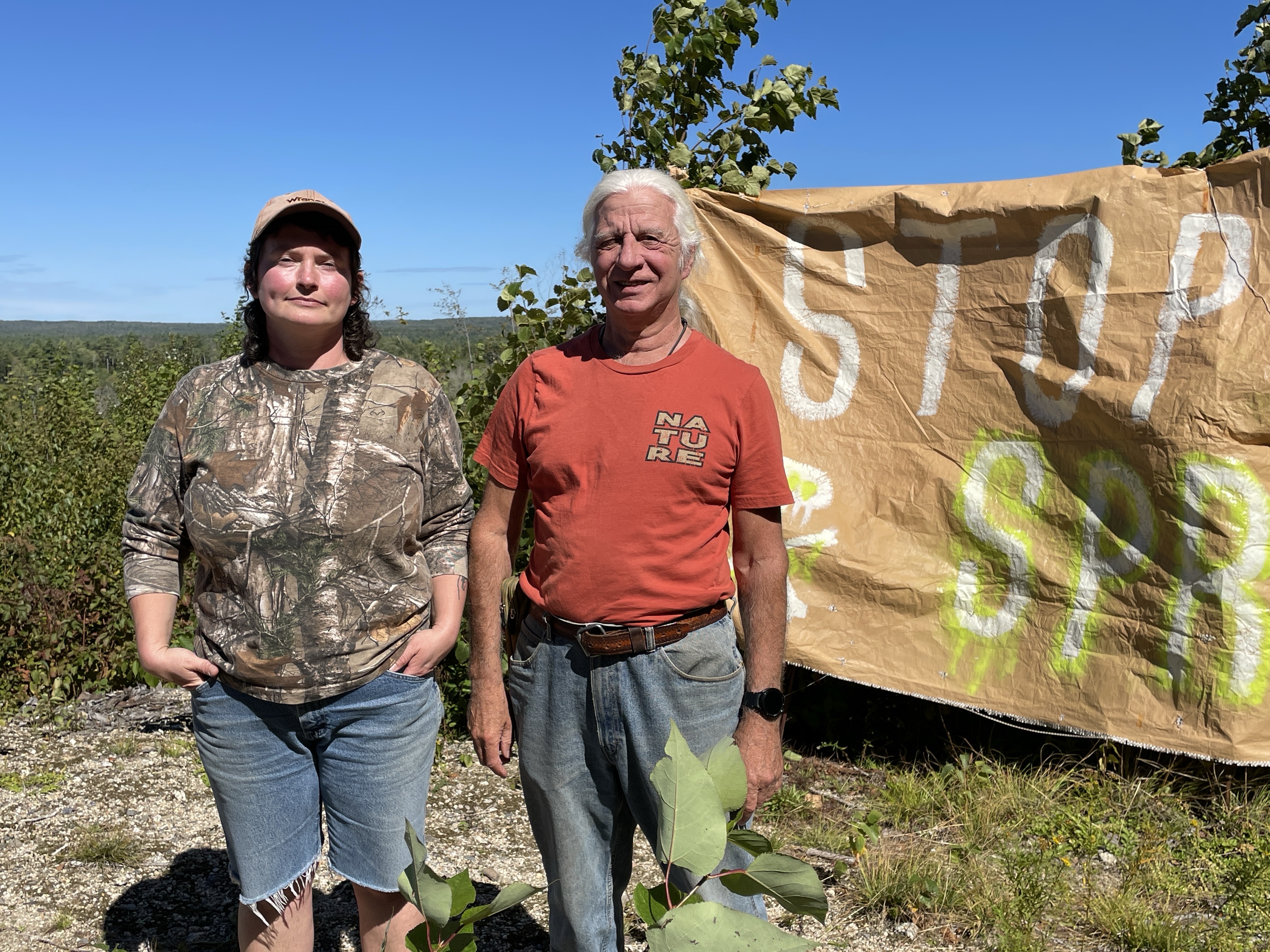 Bear River, N.S. жителите изразяват загриженост относно планираното въздушно пръскане с глифозат