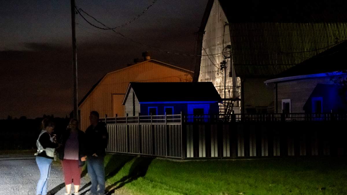 Victims of Quebec helicopter crash remembered as TSB launches probe