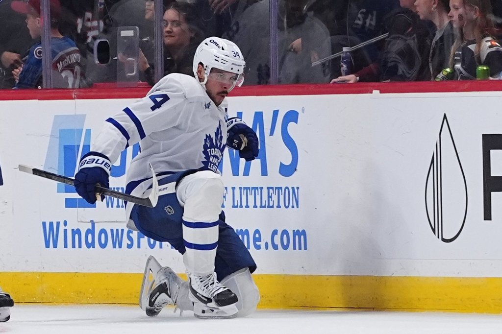 Матюс от Leafs е обявен за първата звезда на NHL за седмицата
