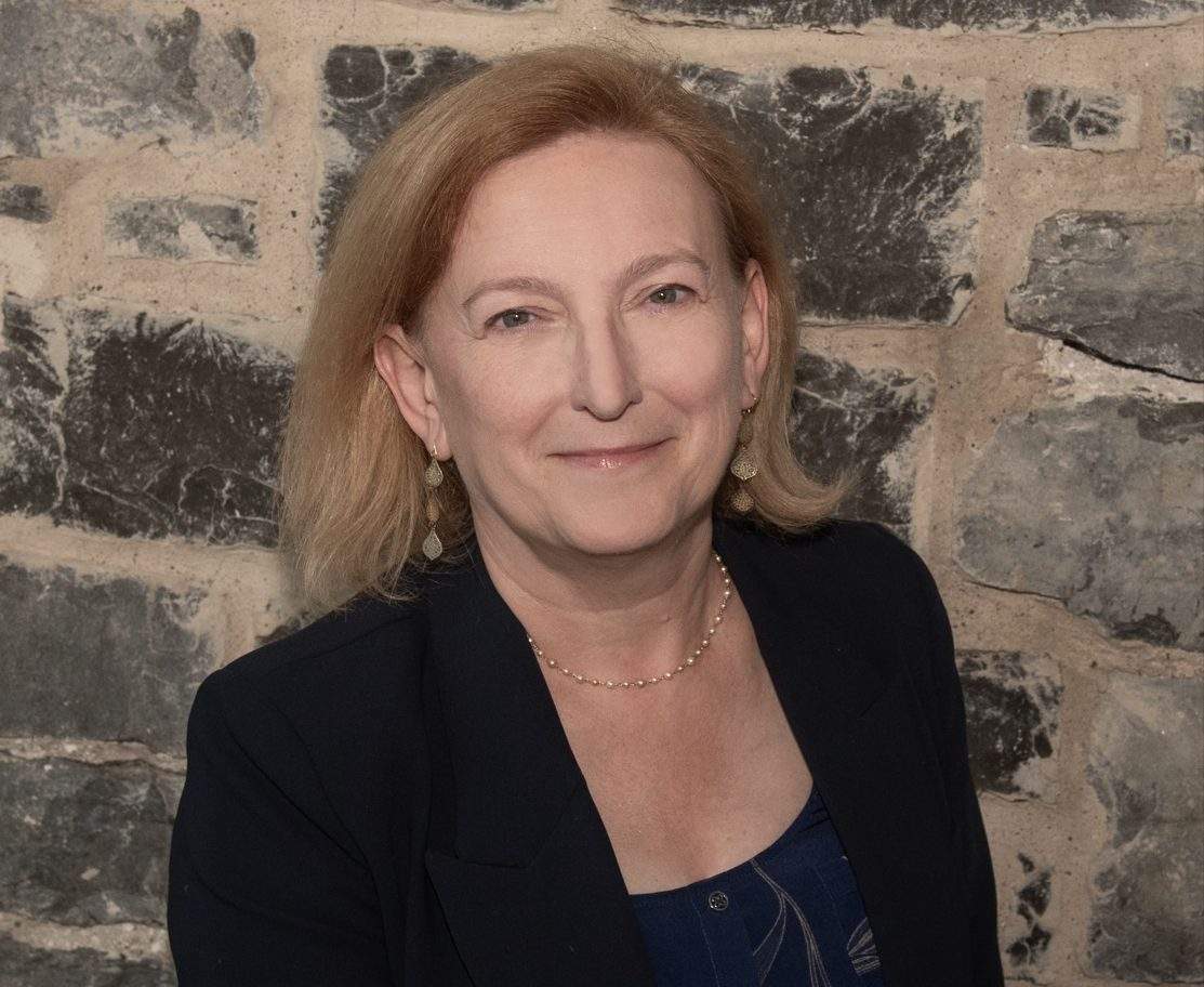 Conny Glenn stuns Bryan Paterson to win mayoral bid in Kingston, Ont.