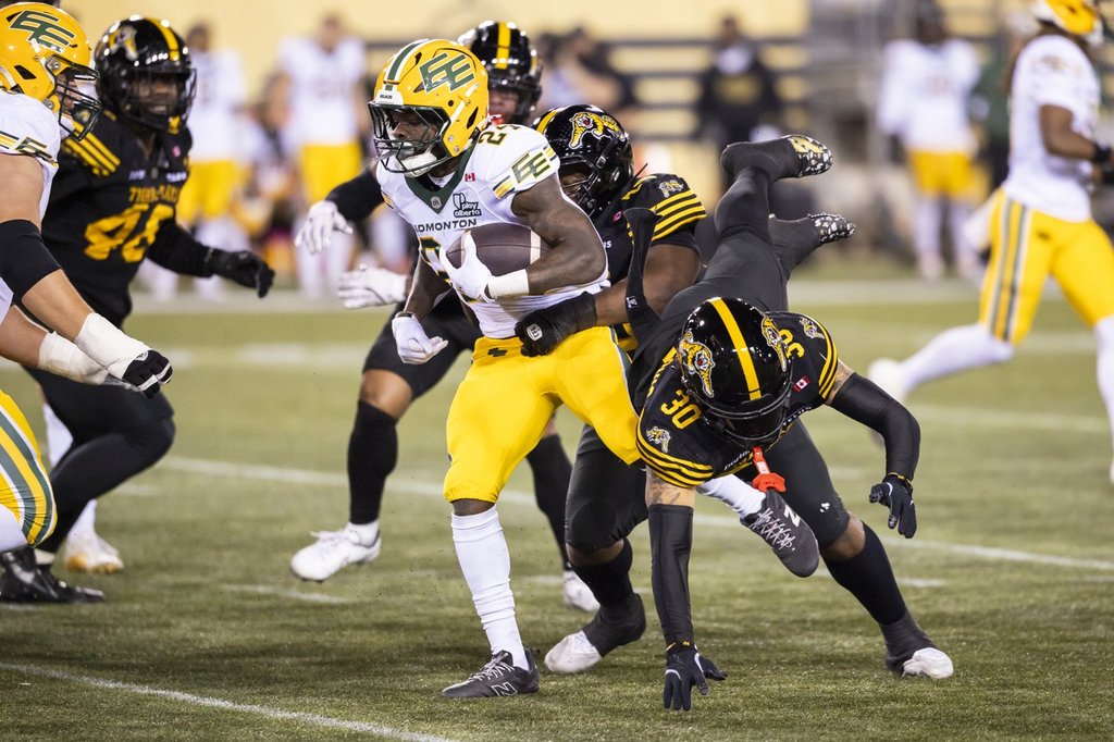 Elks отбелязаха TD в четвъртата четвърт, за да намалят Ticats 27-12