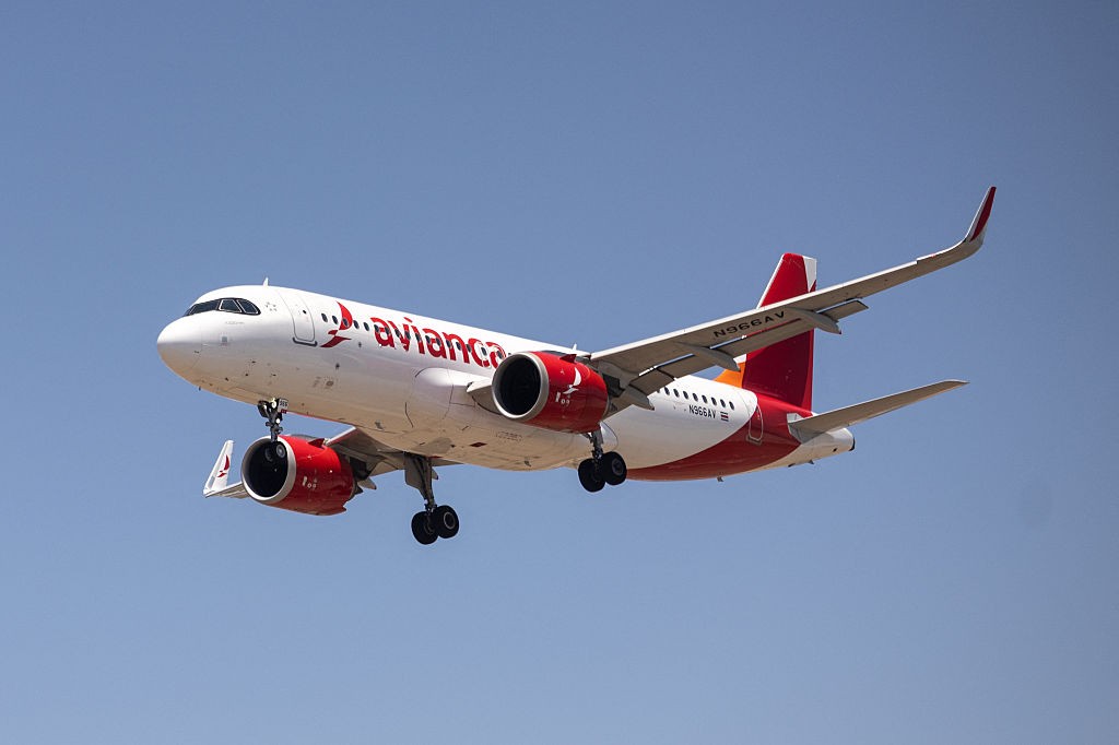 Турбуленцията на полет на Avianca остави 8 хоспитализирани, наложи аварийно кацане