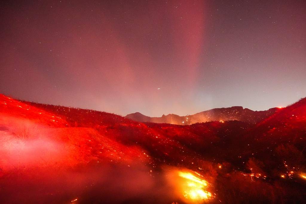 Brush fires spark in Southern California, prompting evacuation orders