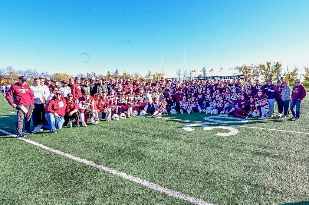 Championship trophy forgotten by Saskatoon Hilltops to be handed to Regina Thunder