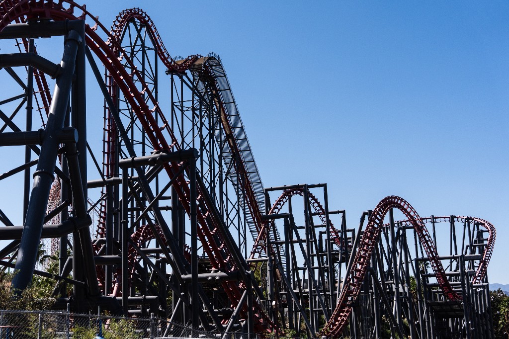 Six Flags окончателно оттеглят X2 влакче в увеселителен парк на фона на съдебни дела за мозъчна травма